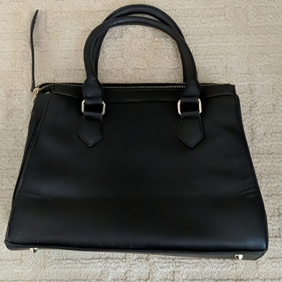 Forever 21 Black Handbag - Picture 3 of 7
